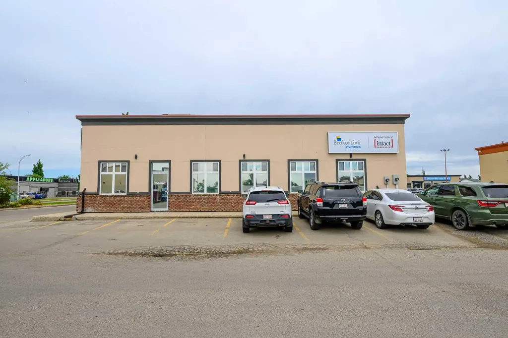 11725 105 Street Grande Prairie AB T8V8L1