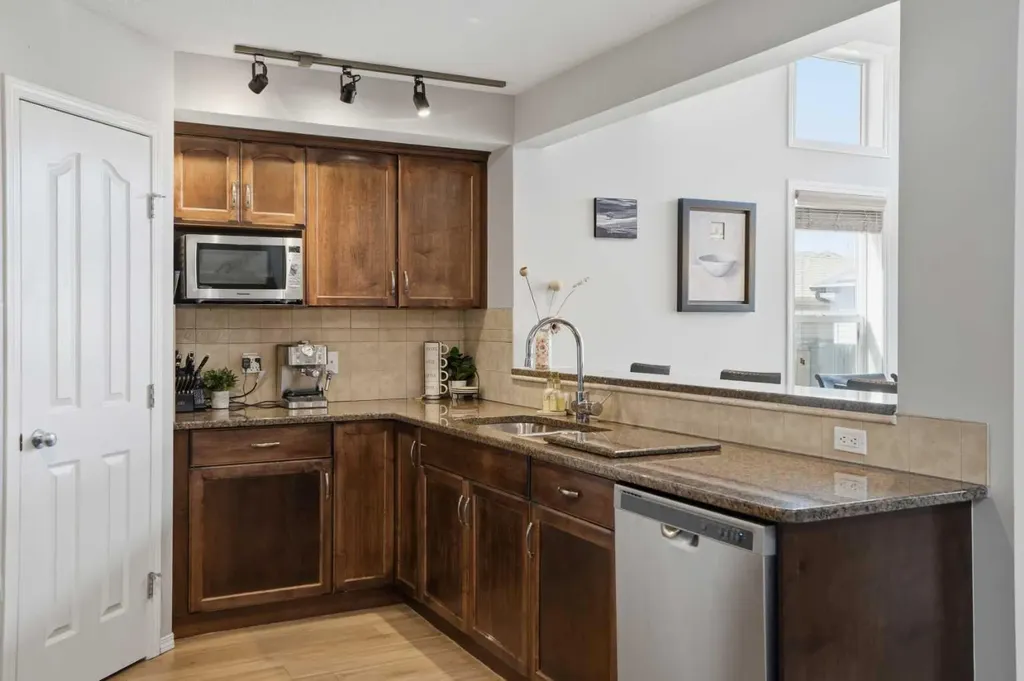87 Bridlecrest Road SW Calgary AB T2Y5J2