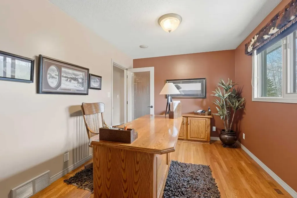 252072 Township Road 431a Rural Ponoka County AB T4J 1R1