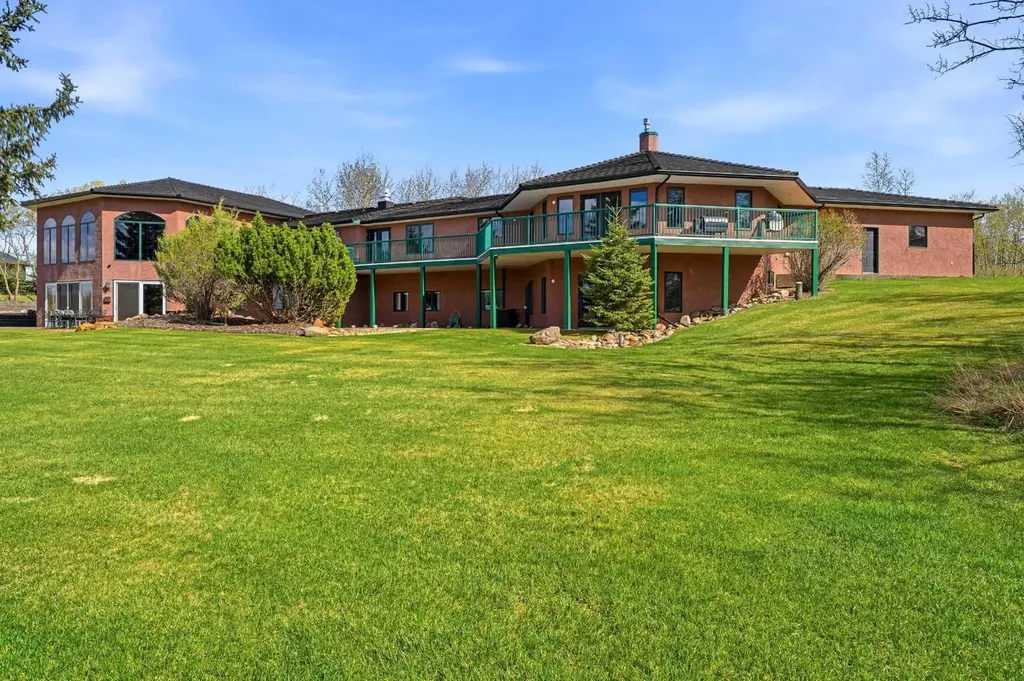 252072 Township Road 431a Rural Ponoka County AB T4J 1R1