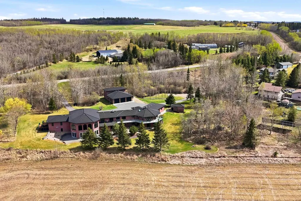 252072 Township Road 431a Rural Ponoka County AB T4J 1R1