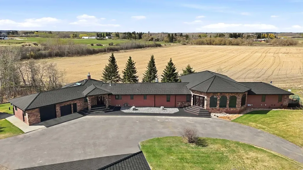 252072 Township Road 431a Rural Ponoka County AB T4J 1R1