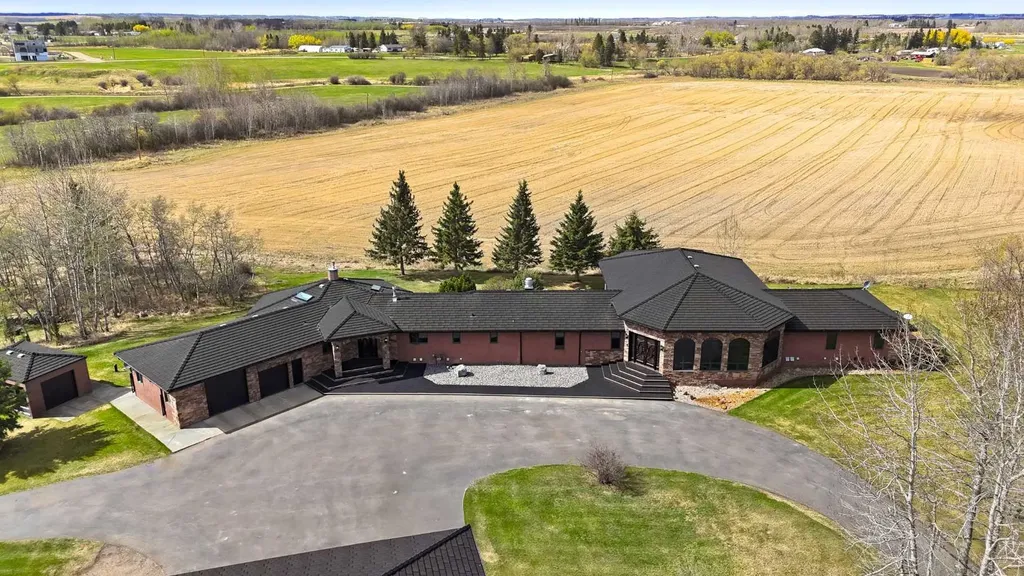 252072 Township Road 431a Rural Ponoka County AB T4J 1R1