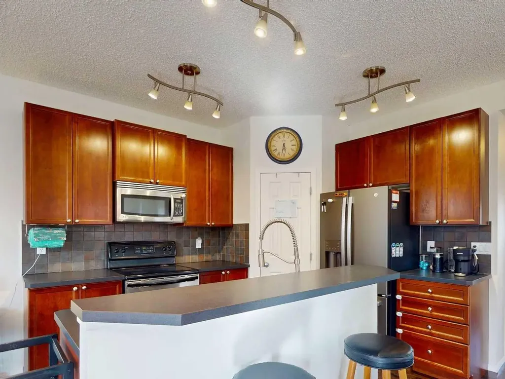 113 Evansford Circle NW Calgary AB T3P 0A9