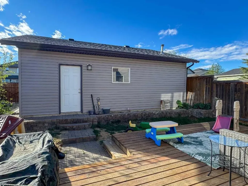 113 Evansford Circle NW Calgary AB T3P 0A9