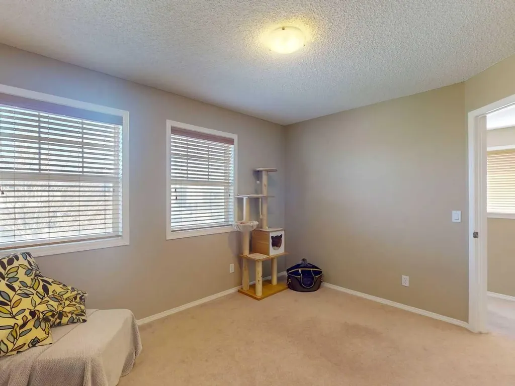 113 Evansford Circle NW Calgary AB T3P 0A9