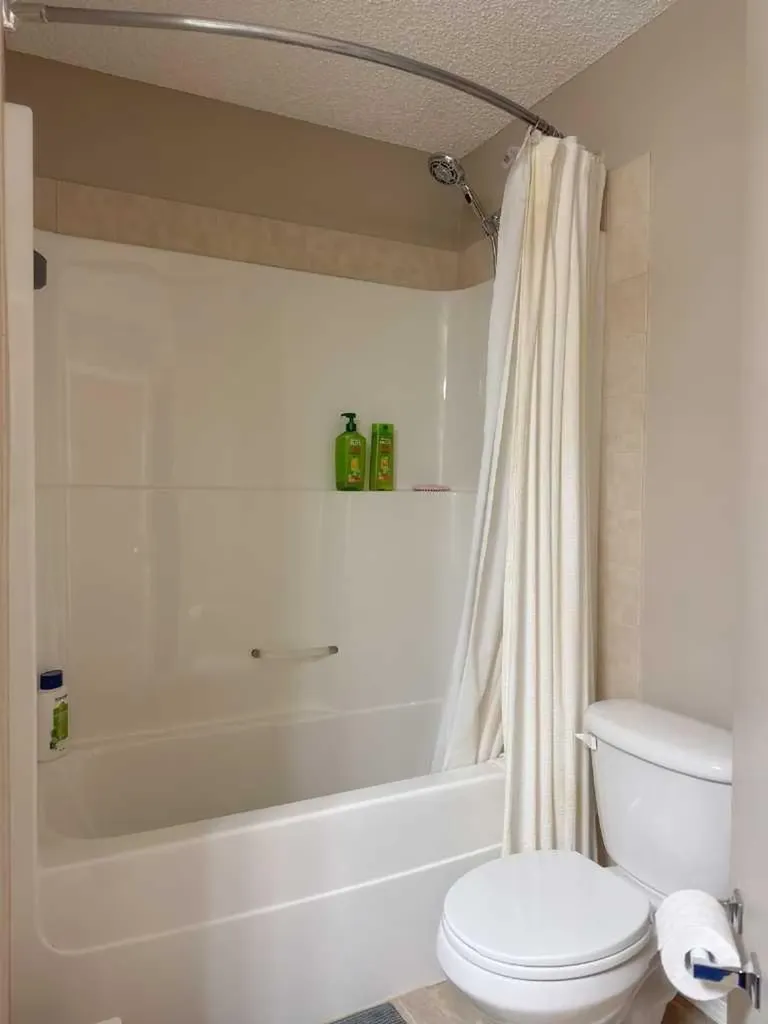113 Evansford Circle NW Calgary AB T3P 0A9