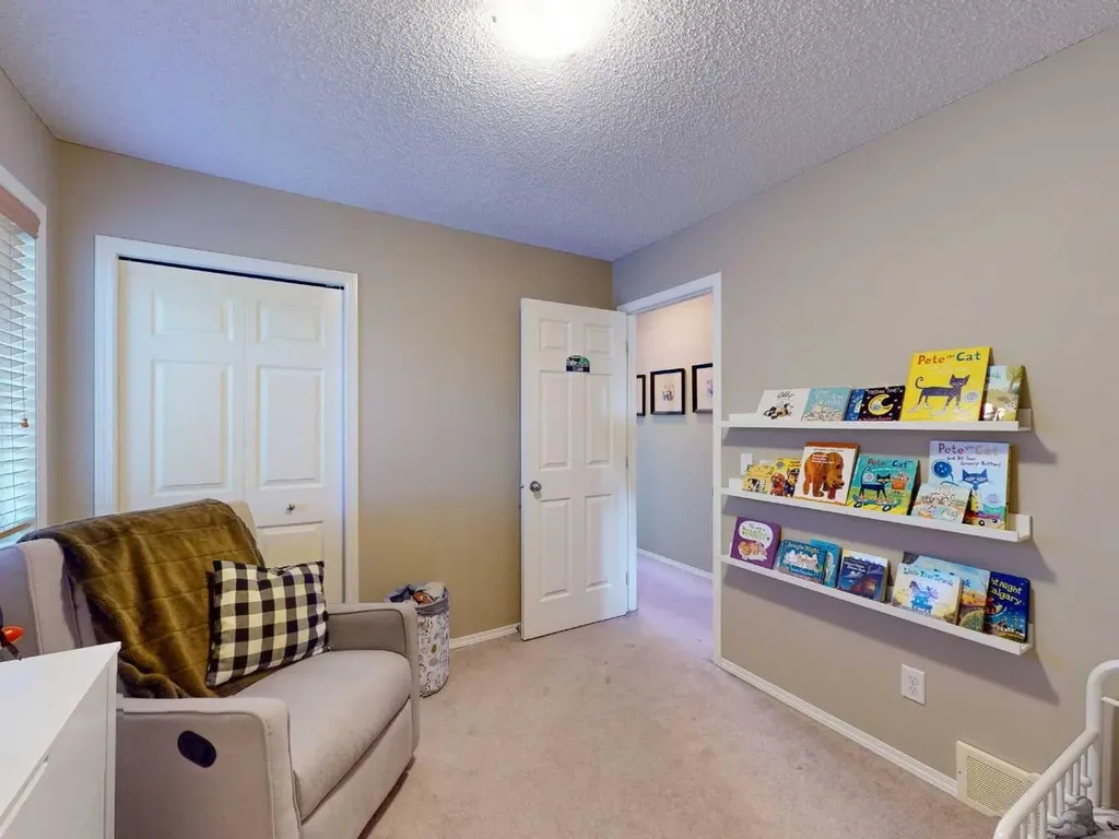 113 Evansford Circle NW Calgary AB T3P 0A9