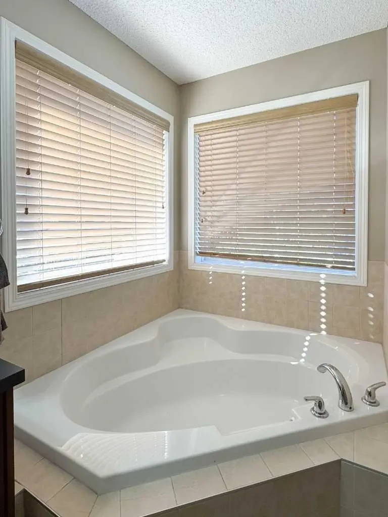 113 Evansford Circle NW Calgary AB T3P 0A9