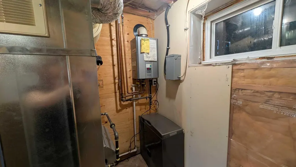 108 Glendale Place Cochrane AB T4C 1H8