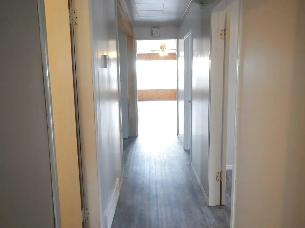 10829 106 Avenue Fairview AB T0H1L0