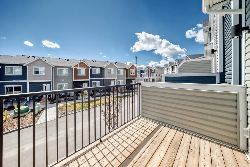 102 Tuscany Summit Square NW Calgary AB T3L 0G1