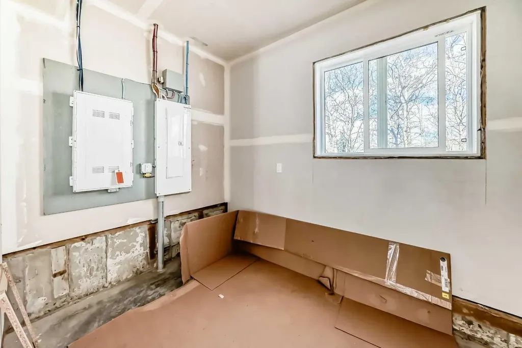 102 Tuscany Summit Square NW Calgary AB T3L 0G1