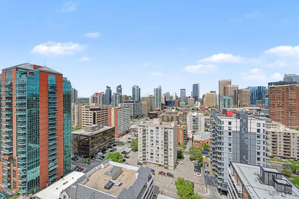 817 15 Avenue SW Calgary AB T2R 0H8
