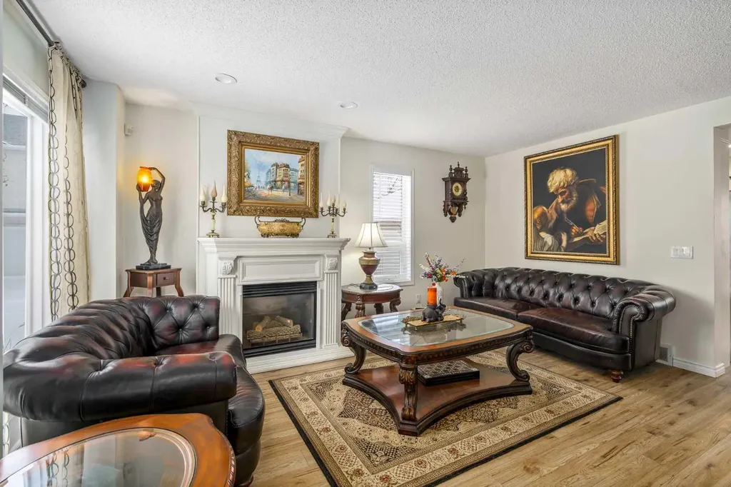 76 Sunlake Gardens SE Calgary AB T2X 3G4