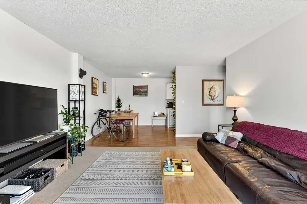 80 Galbraith Drive SW Calgary AB T3E 3H2