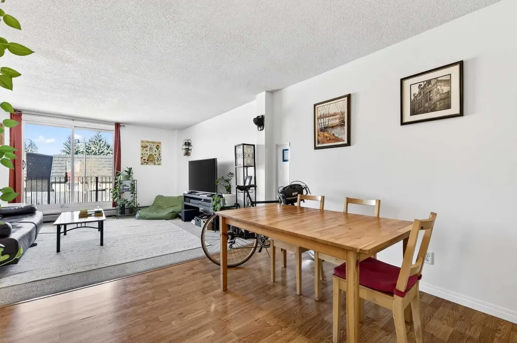 80 Galbraith Drive SW Calgary AB T3E 3H2