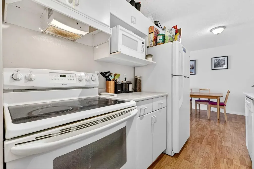80 Galbraith Drive SW Calgary AB T3E 3H2