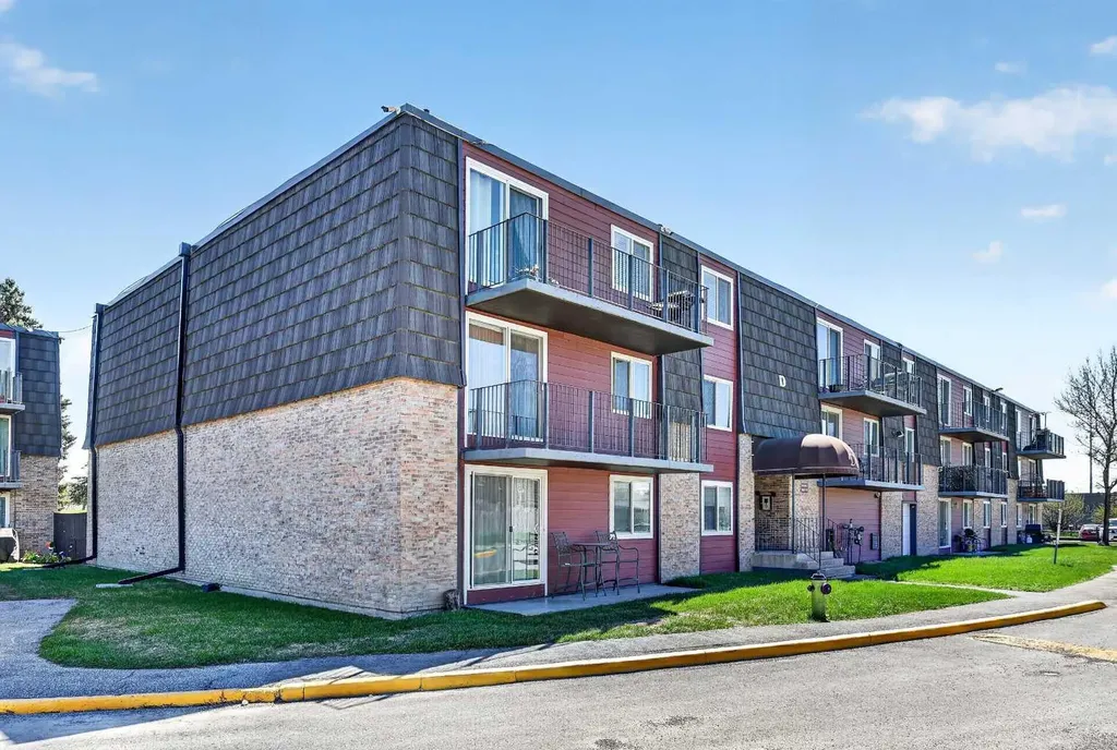 80 Galbraith Drive SW Calgary AB T3E 3H2