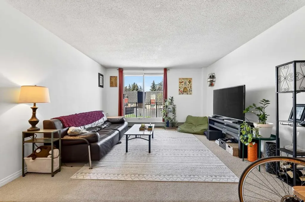 80 Galbraith Drive SW Calgary AB T3E 3H2