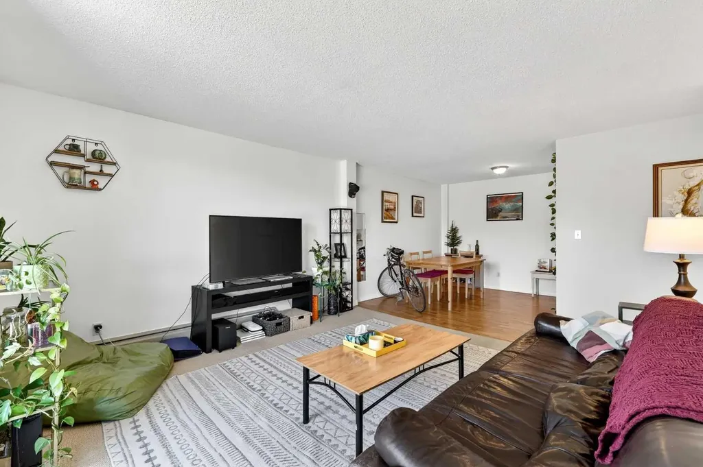 80 Galbraith Drive SW Calgary AB T3E 3H2