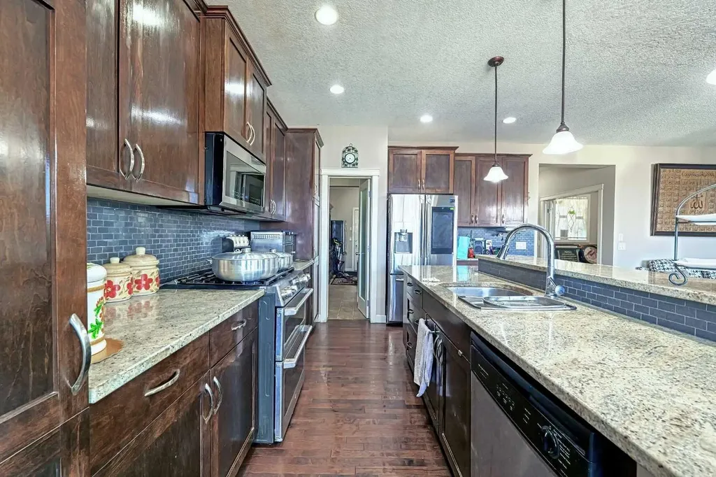 247 Pantego Way NW Calgary AB T3K 0C2