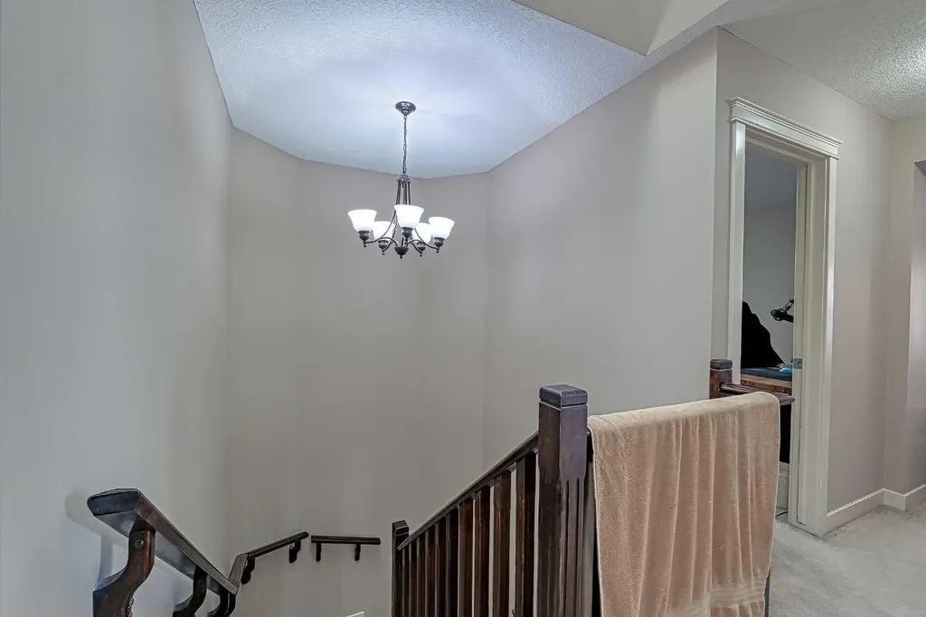 247 Pantego Way NW Calgary AB T3K 0C2