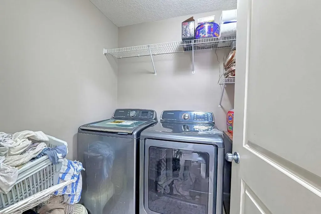247 Pantego Way NW Calgary AB T3K 0C2