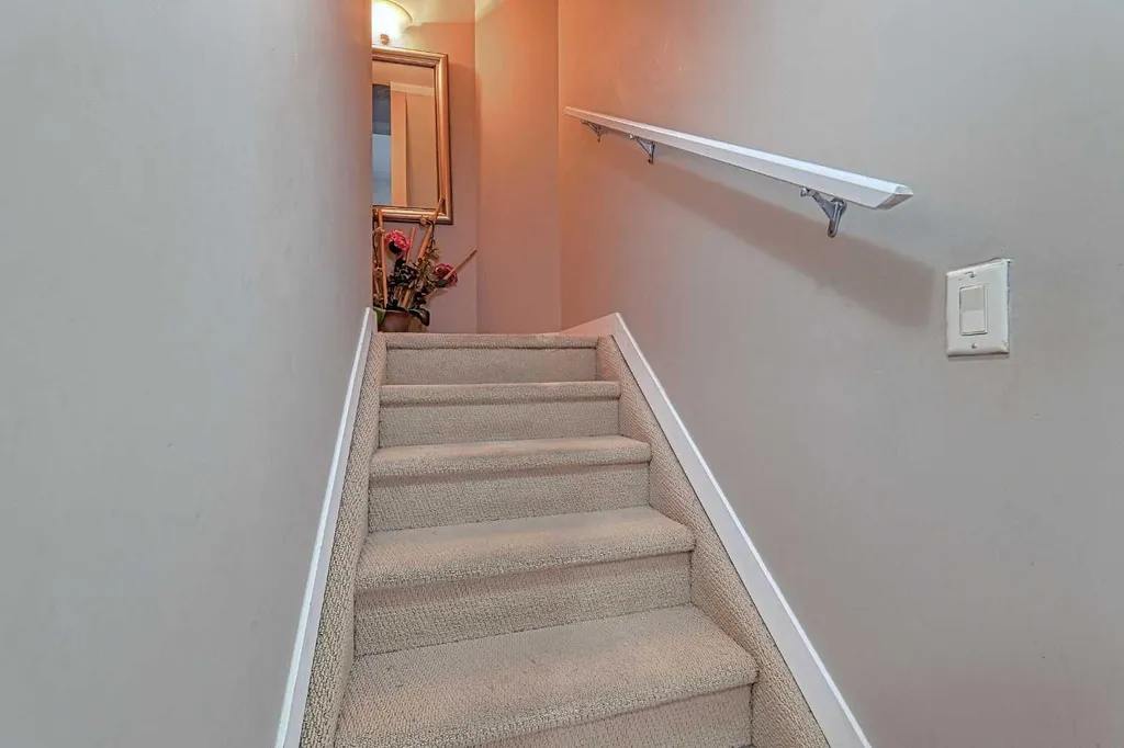 247 Pantego Way NW Calgary AB T3K 0C2