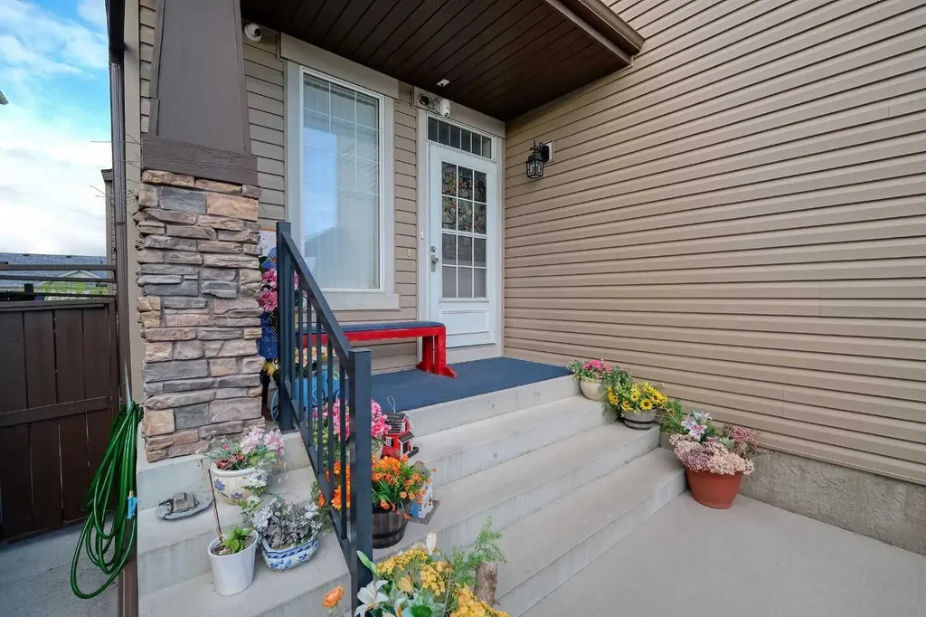 247 Pantego Way NW Calgary AB T3K 0C2