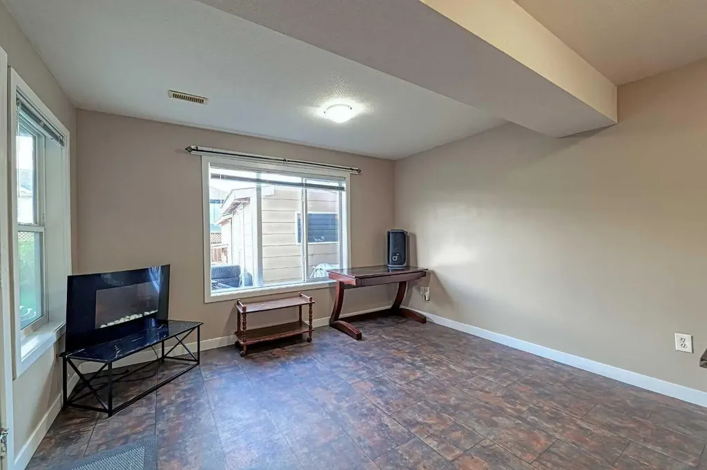 247 Pantego Way NW Calgary AB T3K 0C2