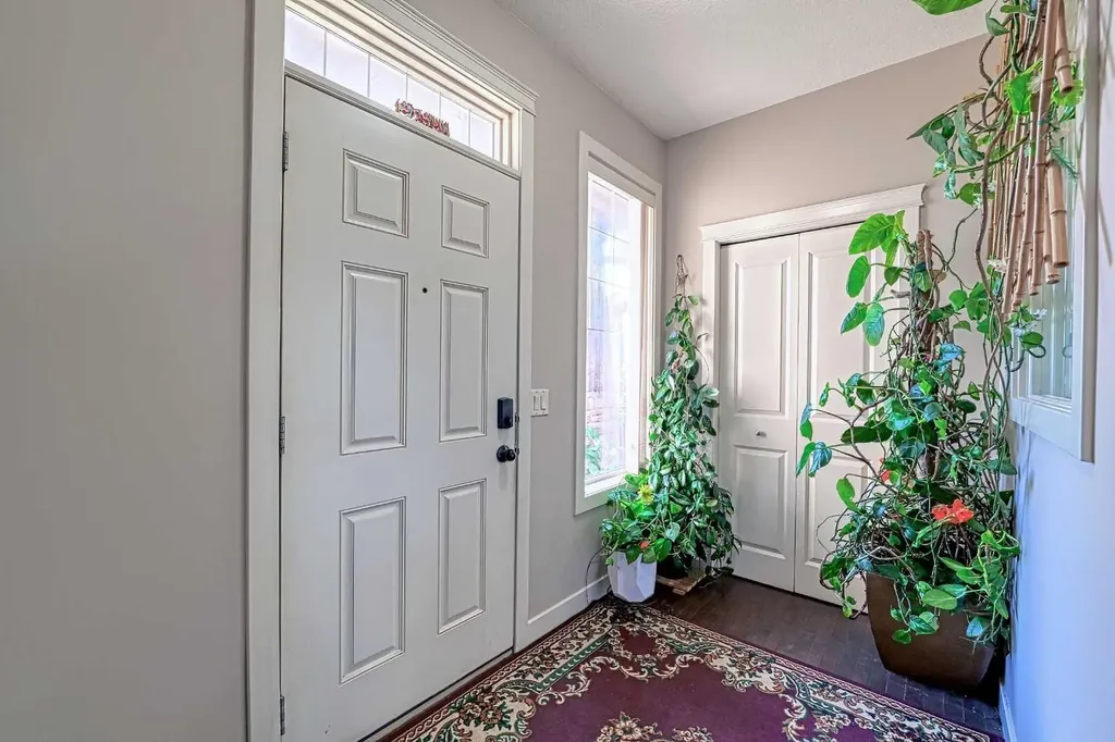 247 Pantego Way NW Calgary AB T3K 0C2