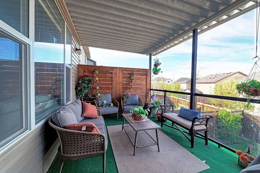 247 Pantego Way NW Calgary AB T3K 0C2