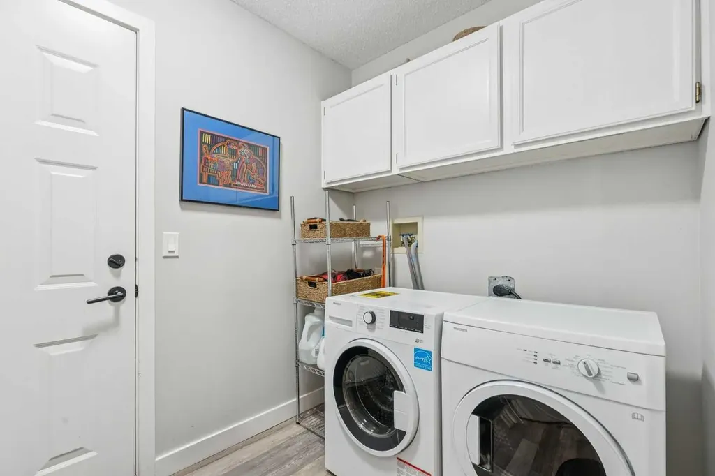47 Hawkside Park NW Calgary AB T3G 2W4