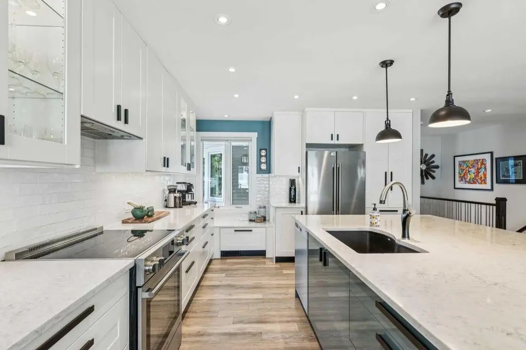 47 Hawkside Park NW Calgary AB T3G 2W4