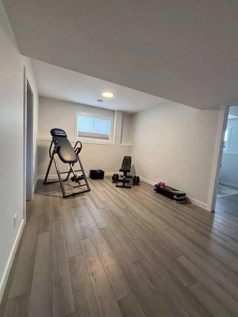 4434 53 Street Rocky Mountain House AB T4T 0C3