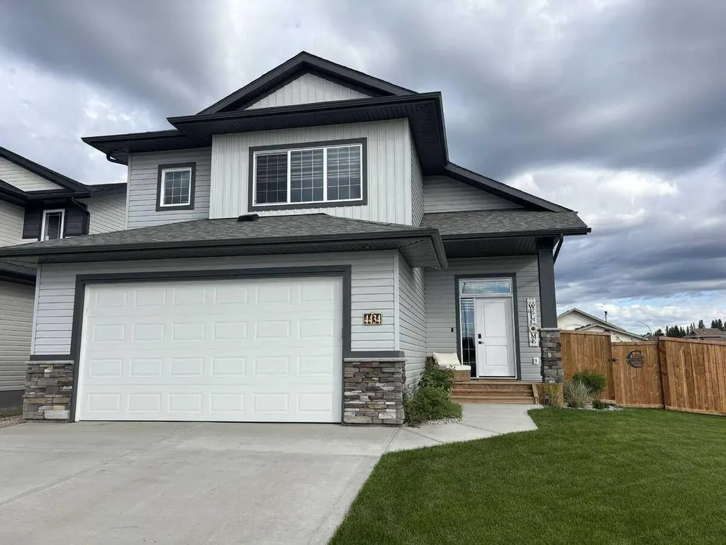 4434 53 Street Rocky Mountain House AB T4T 0C3