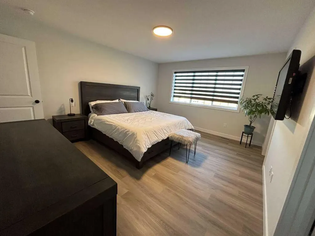 4434 53 Street Rocky Mountain House AB T4T 0C3