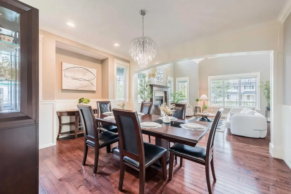 5615 19 Street SW Calgary AB T3E 1P4