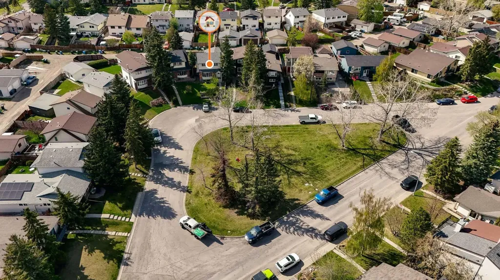 34 Ranch Glen Drive NW Calgary AB T3G 1E3