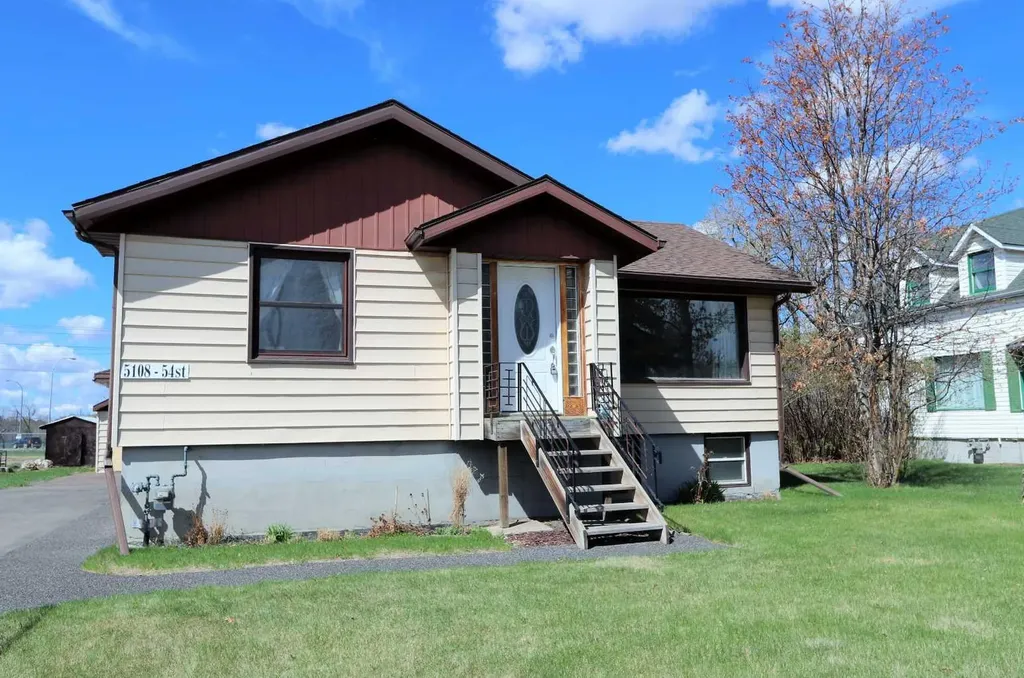 5108 54 Street Ponoka AB T4J 1H8