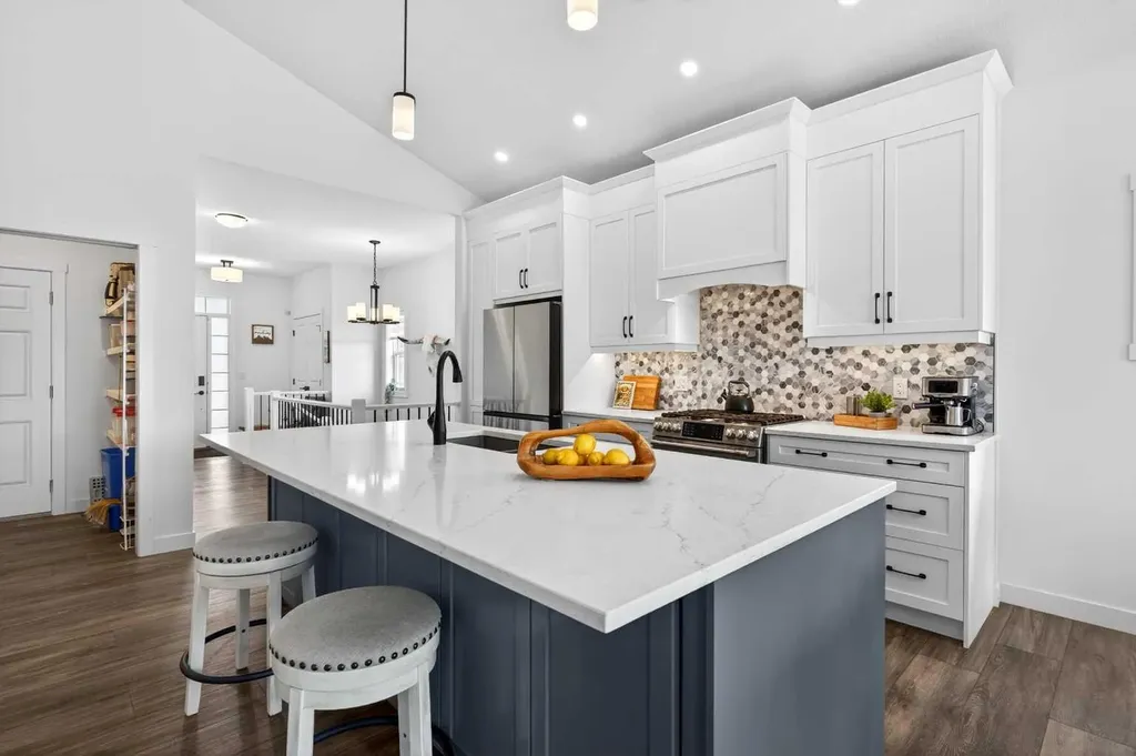 1147 Bayside Drive SW Airdrie AB T4B 5E7