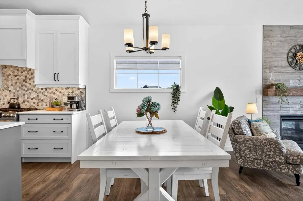 1147 Bayside Drive SW Airdrie AB T4B 5E7