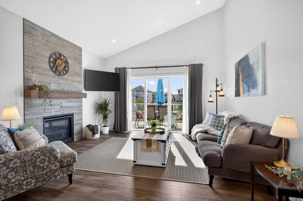 1147 Bayside Drive SW Airdrie AB T4B 5E7