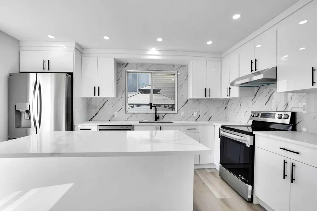 51 Martinridge Grove NE Calgary AB t3j 3m2