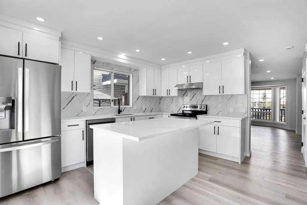 51 Martinridge Grove NE Calgary AB t3j 3m2