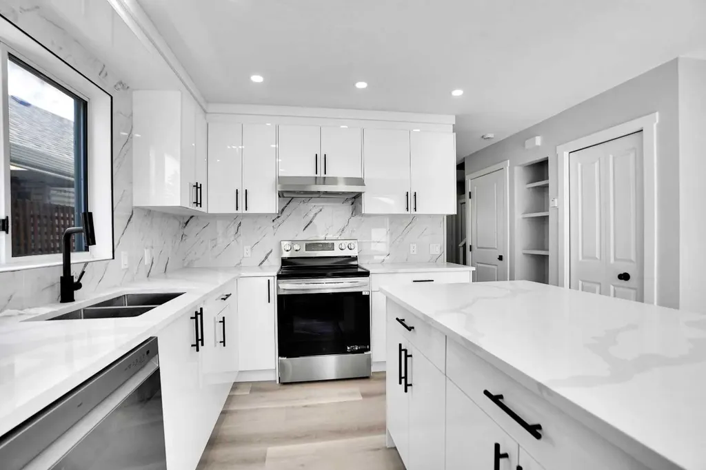 51 Martinridge Grove NE Calgary AB t3j 3m2