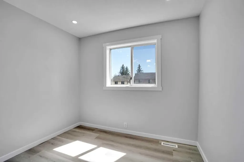 51 Martinridge Grove NE Calgary AB t3j 3m2