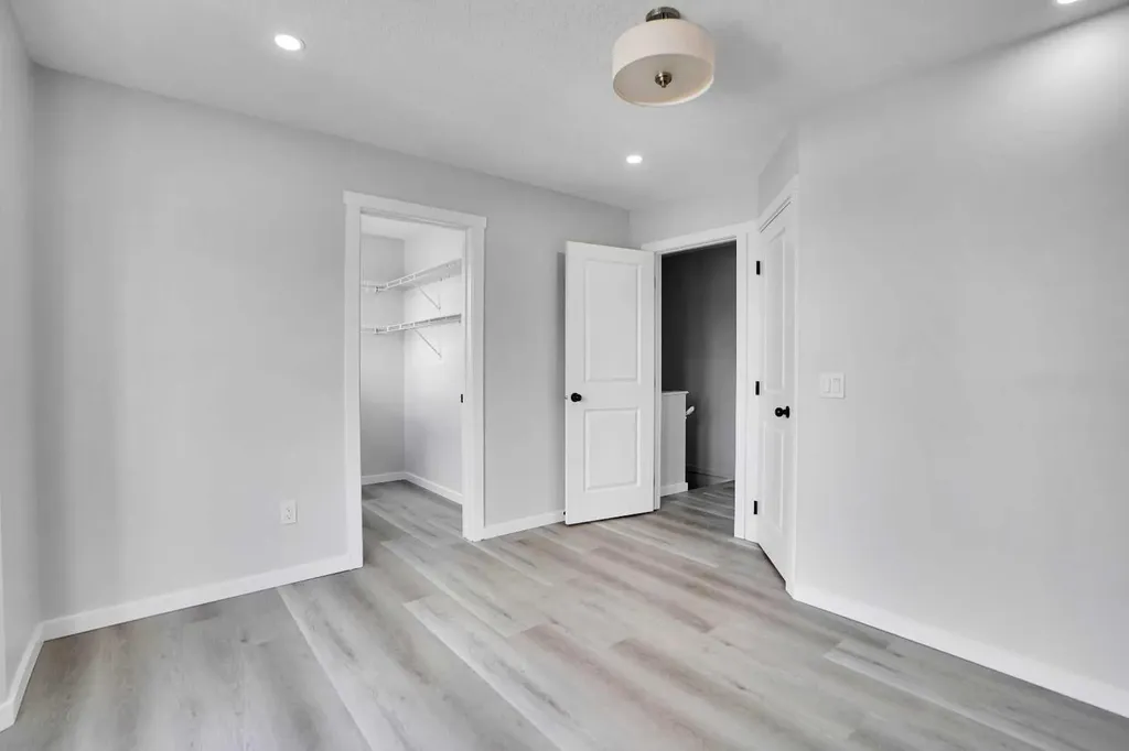 51 Martinridge Grove NE Calgary AB t3j 3m2
