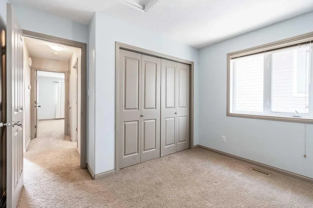 306 Keystone Lane W Lethbridge AB T1J 2R2